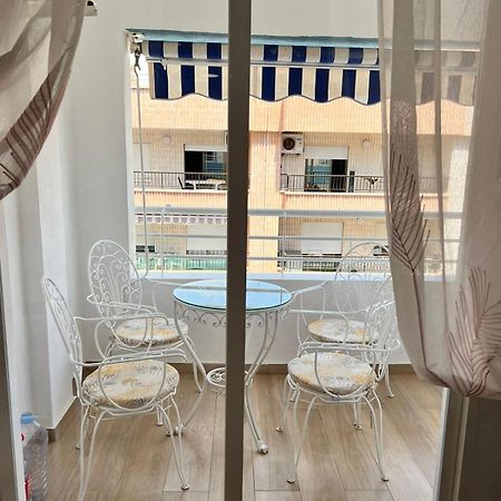 Acogedor Apartamento En La Playa Playa de Gandia Bagian luar foto