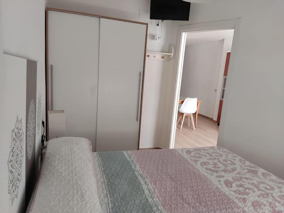 Acogedor Apartamento En La Playa Playa de Gandia Bagian luar foto
