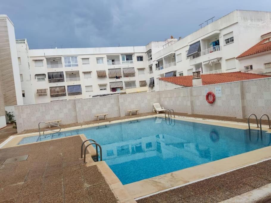 Acogedor Apartamento En La Playa Playa de Gandia Bagian luar foto