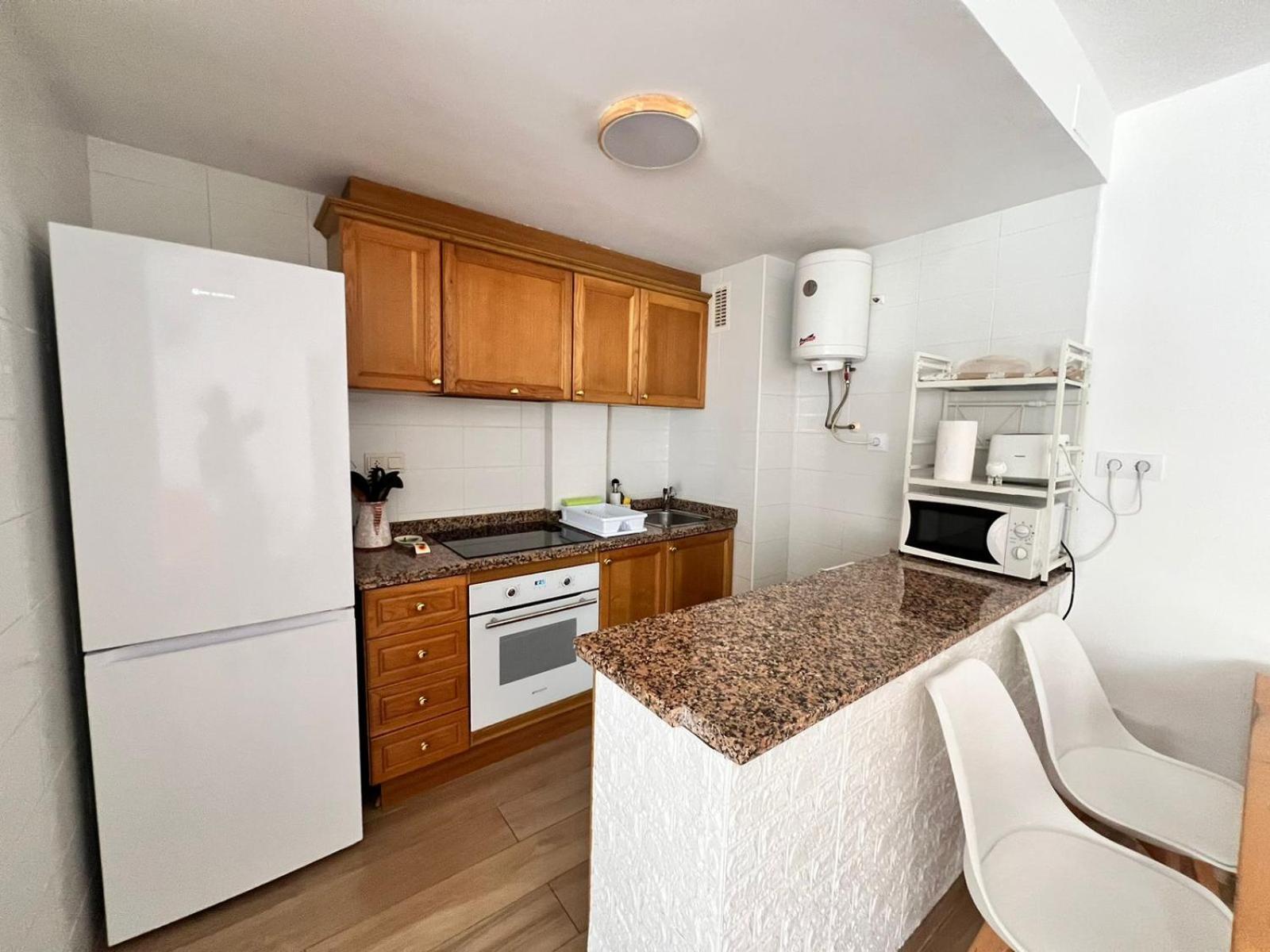 Acogedor Apartamento En La Playa Playa de Gandia Bagian luar foto